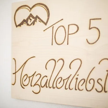 Central Top 5 *